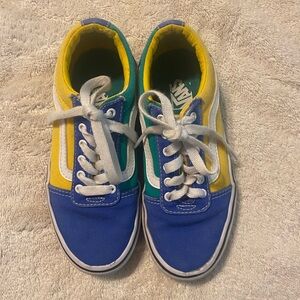 Boys size 2 Vans tennis shoes